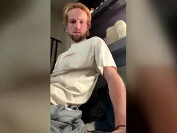 Gay sex chat with braden_thompson2012 - camgaychat.com - Britain