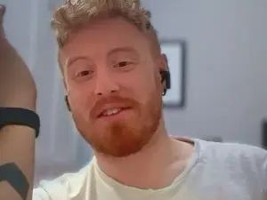 Gay sex chat with bigdicktutor - camgaychat.com - Russia