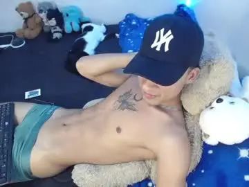 Gay sex chat with hunter_wolf2 - camgaychat.com - Spain