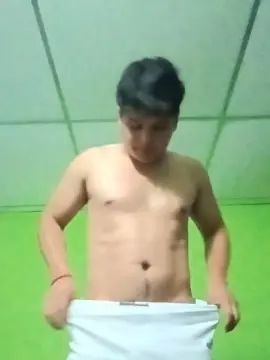 Gay sex chat with Matiiiirios - camgaychat.com - Spain