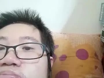 Gay sex chat with shangzheli - camgaychat.com - Britain