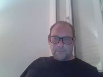 Gay sex chat with gentleman235 - camgaychat.com - France