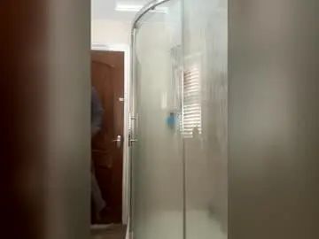 Gay sex chat with keeganhughes278 - camgaychat.com - Britain