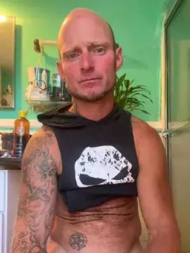 Gay sex chat with Killpuss - camgaychat.com