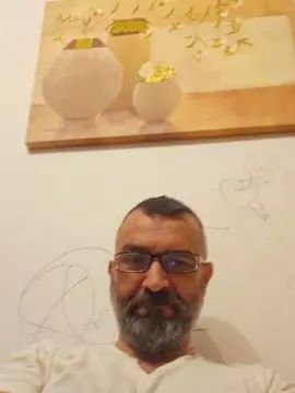 Gay sex chat with rares787 - camgaychat.com - Romania