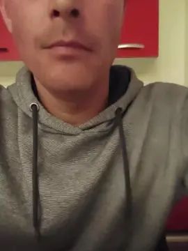 Gay sex chat with Mavtrik - camgaychat.com - France