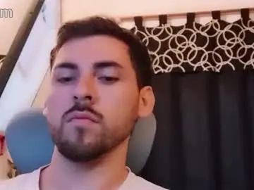 Gay sex chat with zaaaayn20 - camgaychat.com - Britain