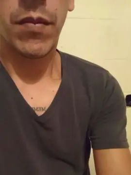 Gay sex chat with David22cm3 - camgaychat.com - Spain