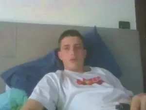 Gay sex chat with Lolloniccia - camgaychat.com - Italy