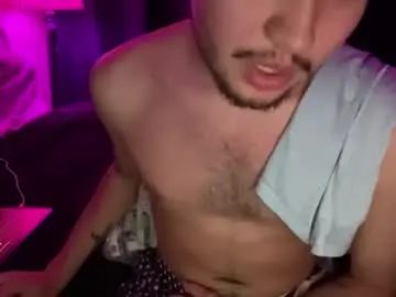 Gay sex chat with prettyboyken - camgaychat.com - Britain