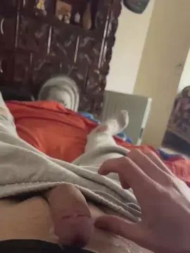 Gay sex chat with HoenyBoy - camgaychat.com - Britain