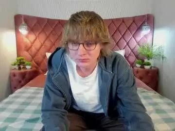 Gay sex chat with taylerbev - camgaychat.com - Russia