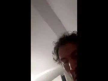 Gay sex chat with cuerpazo93 - camgaychat.com - Britain