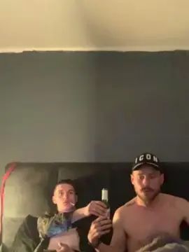 Gay sex chat with ladslads4 - camgaychat.com - Britain