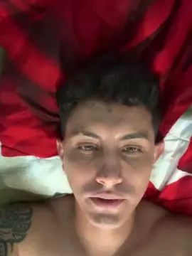 Gay sex chat with Wolffemir - camgaychat.com - Britain