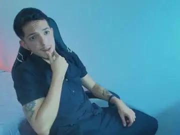 Gay sex chat with raven_soull - camgaychat.com - Britain