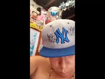 Gay sex chat with galarga238456 - camgaychat.com - Britain