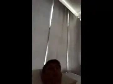 Gay sex chat with marcuslavy420 - camgaychat.com - Britain