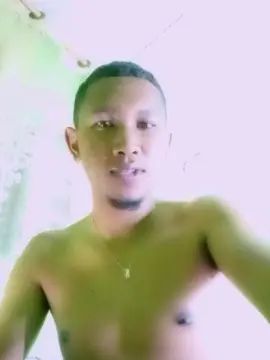 Gay sex chat with Elaxtan - camgaychat.com - Britain