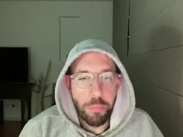 Gay sex chat with frank_perry2332 - camgaychat.com - Britain