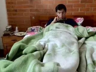 Gay sex chat with johan70sexy - camgaychat.com