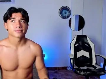 Gay sex chat with enzo_corleone - camgaychat.com - Spain