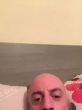 Gay sex chat with Lupin2782 - camgaychat.com - Italy