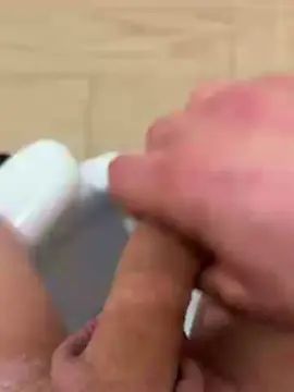 Gay sex chat with MaialebolognA - camgaychat.com - Italy