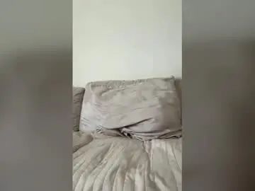 Gay sex chat with dacanvel - camgaychat.com - Britain