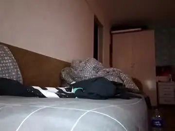 Gay sex chat with kortteeiikkaa - camgaychat.com - Britain