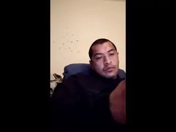 Gay sex chat with jesse92589441 - camgaychat.com - Britain