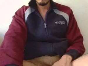 Gay sex chat with robbiedrill - camgaychat.com - Britain