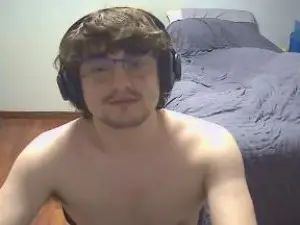 Gay sex chat with ulyklefki - camgaychat.com - Britain