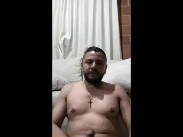 Gay sex chat with king_latino_ - camgaychat.com - Britain