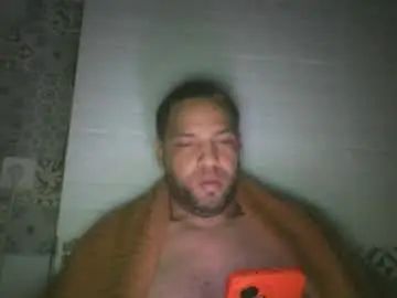 Gay sex chat with alvaro_y_sara - camgaychat.com - Britain