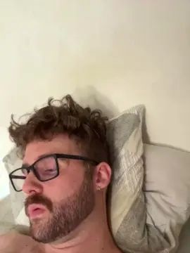 Gay sex chat with miguel3392 - camgaychat.com - Portugal