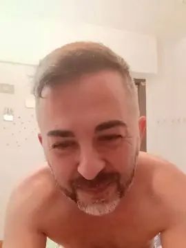 Gay sex chat with phoenixwar1984 - camgaychat.com - Spain