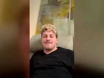 Gay sex chat with northofsouth_xxx - camgaychat.com - Britain