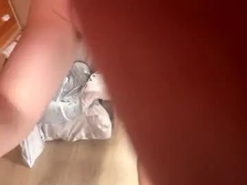 Gay sex chat with seeexybabyy - camgaychat.com - Britain