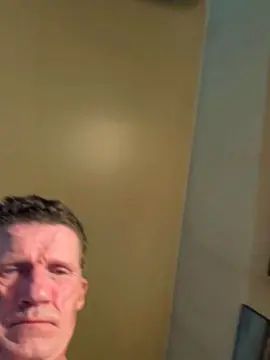 Gay sex chat with Davedonny19 - camgaychat.com - Britain