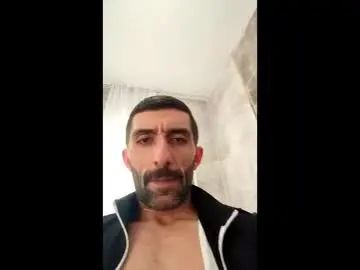 Gay sex chat with miranayaz663 - camgaychat.com - Britain