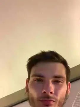 Gay sex chat with Biggballser - camgaychat.com - Britain