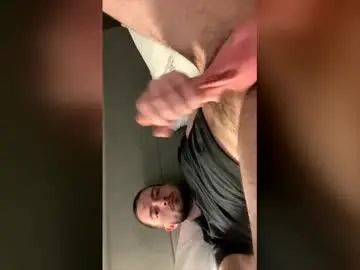 Gay sex chat with l_bruuuuh - camgaychat.com - Britain