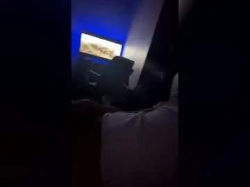 Gay sex chat with newps4accnt8 - camgaychat.com - Britain