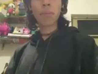 Gay sex chat with kanekikun-pink12 - camgaychat.com