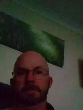 Gay sex chat with 7thickcock - camgaychat.com - Britain