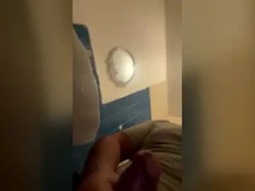 Gay sex chat with raddko0001 - camgaychat.com - Britain