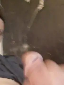 Gay sex chat with YounginSC95 - camgaychat.com - Britain