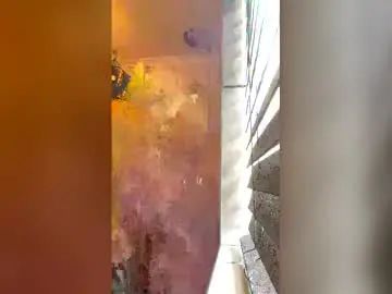 Gay sex chat with creature272 - camgaychat.com - Britain